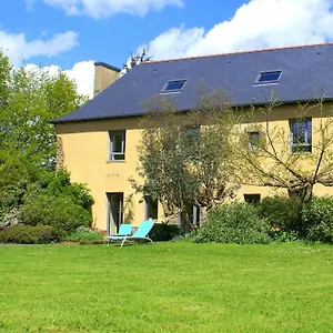 Manoir De La Haute Couplais Maison d'hôtes Romille